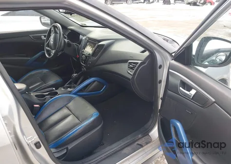 2013 Hyundai Veloster Turbo W/Blue z USA, uszkodzony, nr VIN KMHTC6AE4DU096095